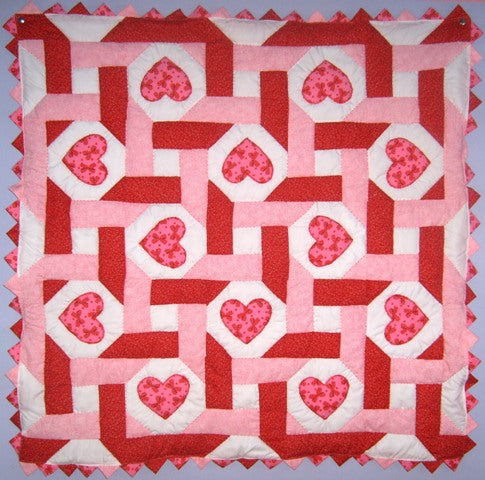 Hearts Intertwined Baby Quilt Kit*